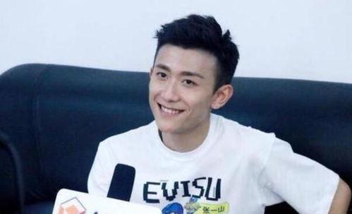 张一山娱乐圈吃瓜事件视频,揭秘吃瓜视频背后的真相 第3张 张一山娱乐圈吃瓜事件视频,揭秘吃瓜视频背后的真相 第3张